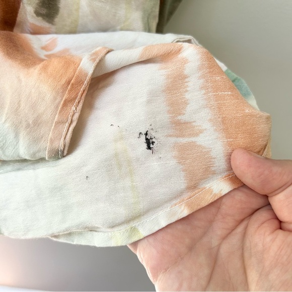 Linda Allard Ellen Tracy women’s linen silk blend button down watercolor blouse - Picture 9 of 9